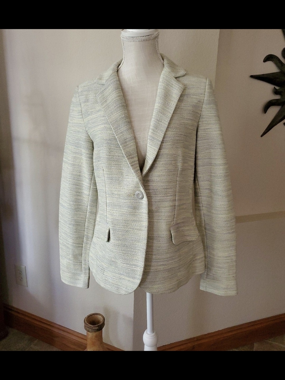 CAbi 713 One Fine Day Lemon Zest Tweed Bouce Textured Single-Button Blazer